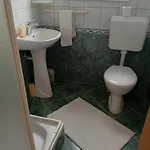 M. Rados Apartamento