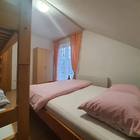 M. Rados * קופרס