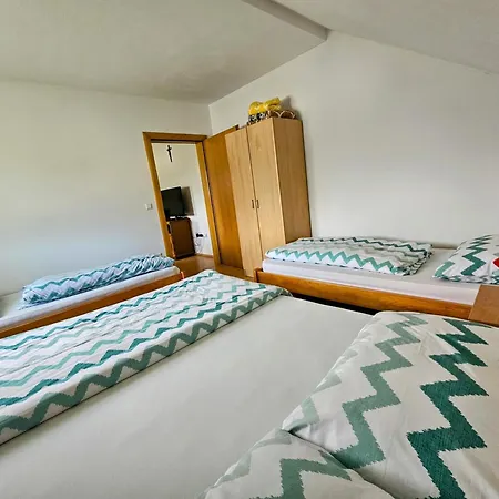 Apartment M. Rados Kupres (Canton 10)