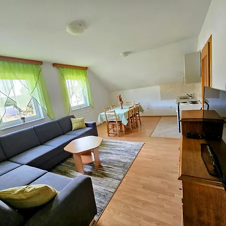 Apartment M. Rados Kupres (Canton 10)