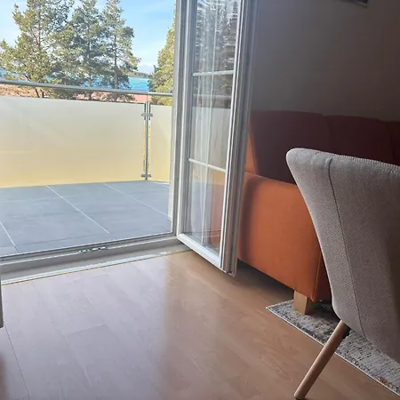 شقة M. Rados كوبريس