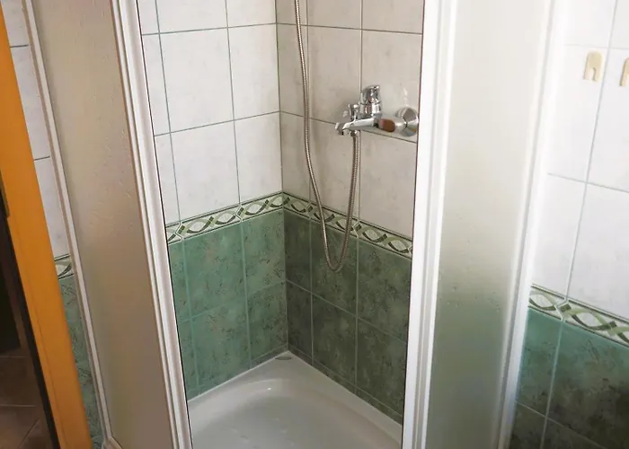 M. Rados كوبريس