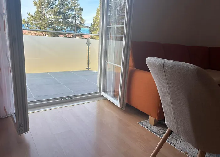 شقة M. Rados كوبريس