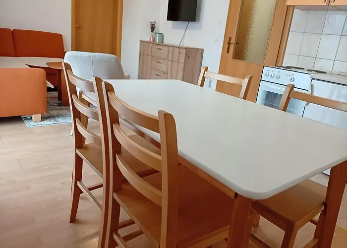 M. Rados * كوبريس